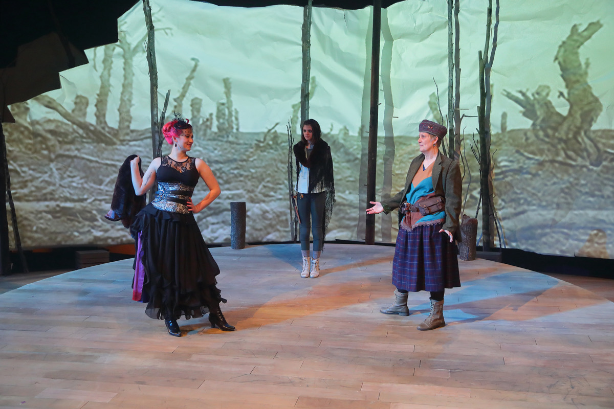 production photo- Mother Courage 7